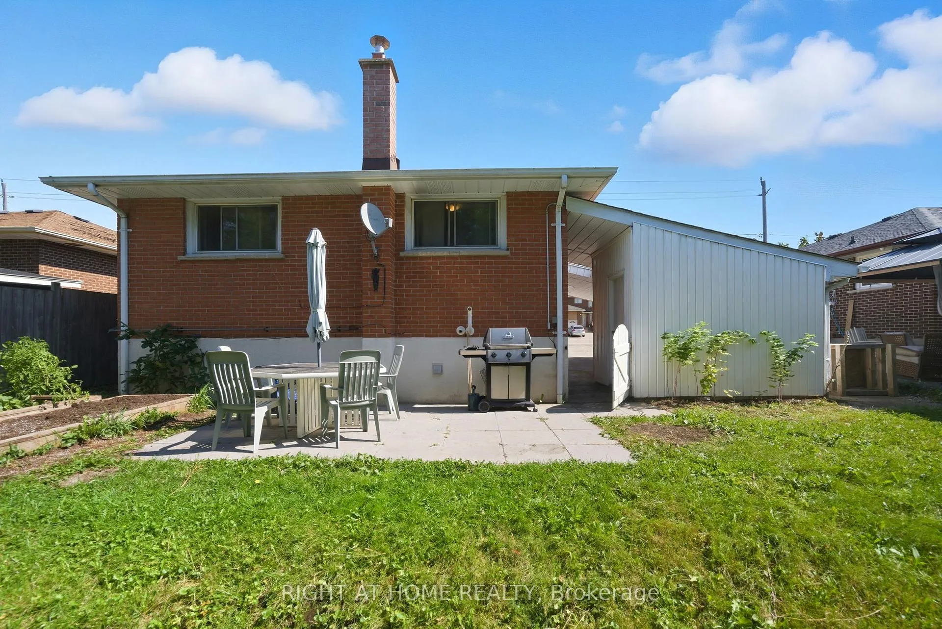 Photo 37 of 340 Grandview Street S, Oshawa, Donevan — HOMEH