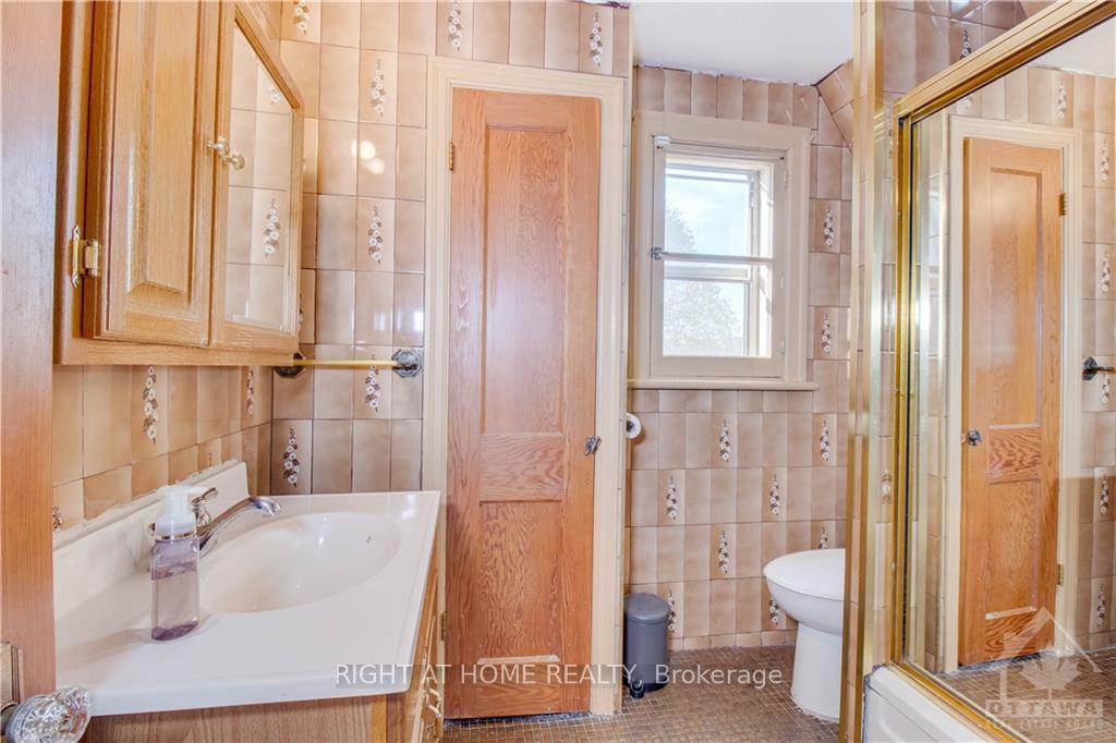 Photo 14 of 219 Arlington Avenue, Ottawa, Ottawa Centre — HOMEH