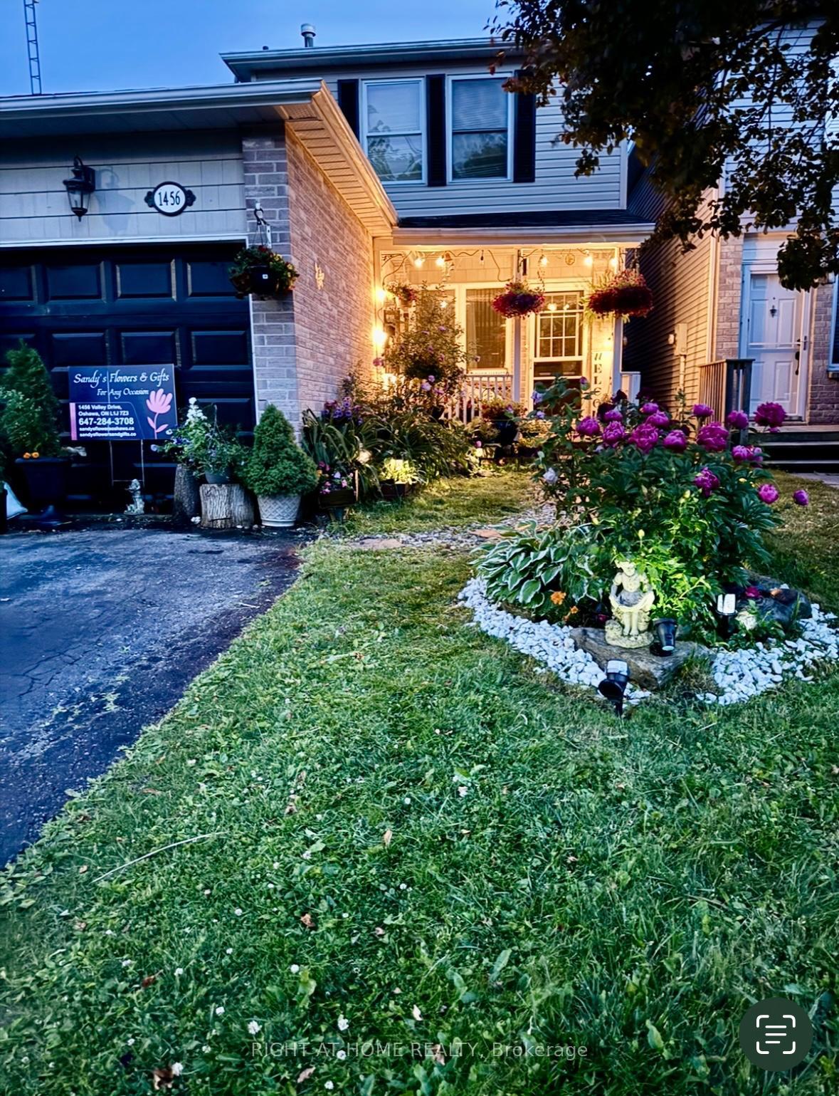 Front of 1456 Valley Drive