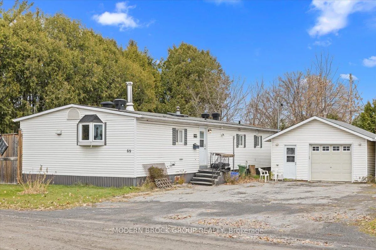 Photo 5 of Unit 69, 3535 St. Joseph Boulevard, Ottawa, Fallingbrook/Ridgemount — HOMEH