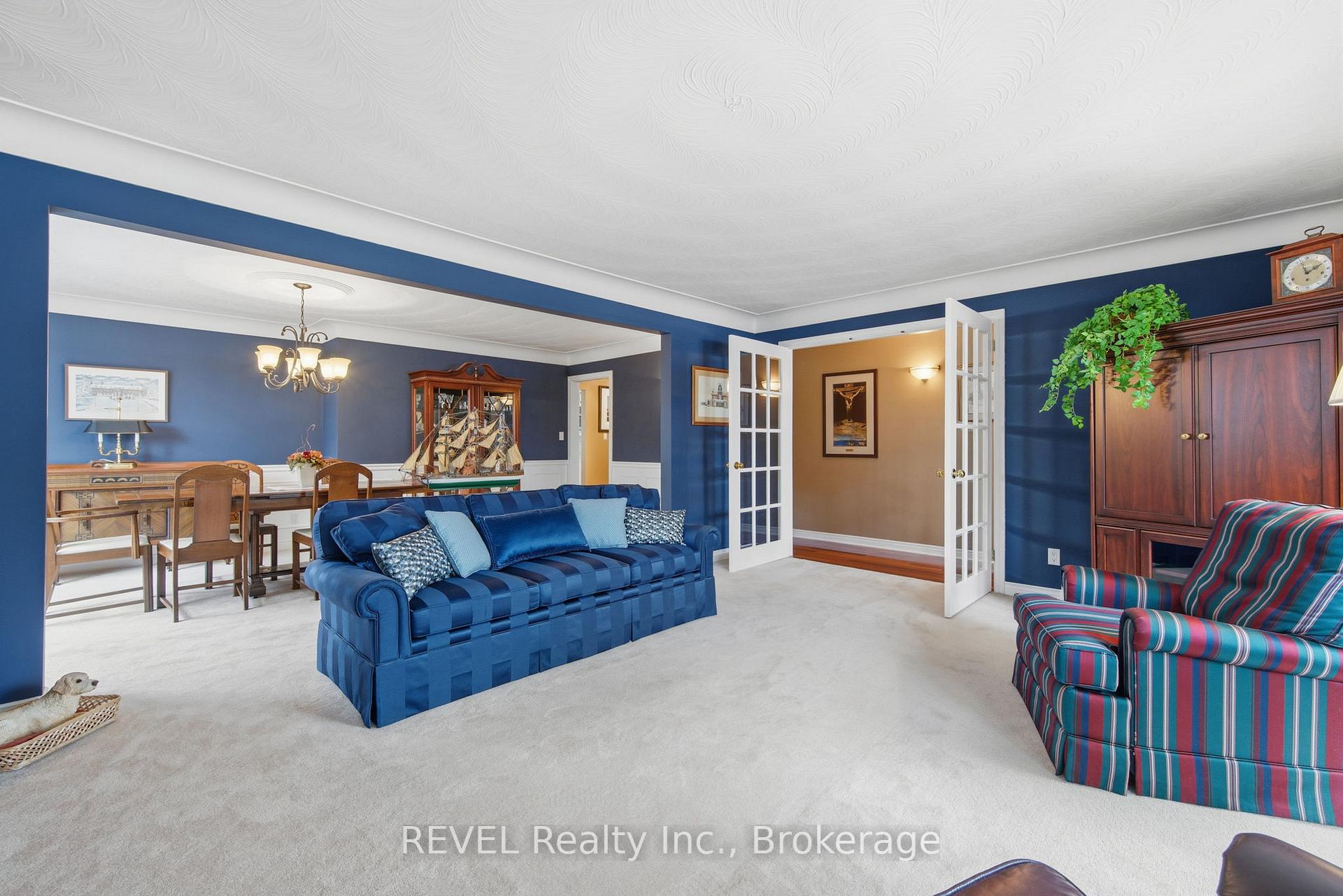 Photo 9 of 4 Kevin Drive, Pelham, Fonthill — HOMEH