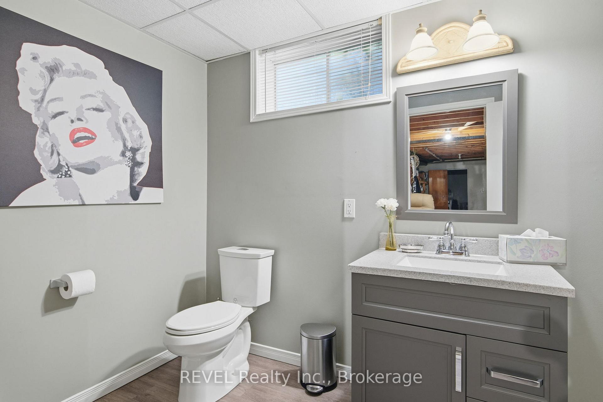 Photo 35 of 4 Kevin Drive, Pelham, Fonthill — HOMEH
