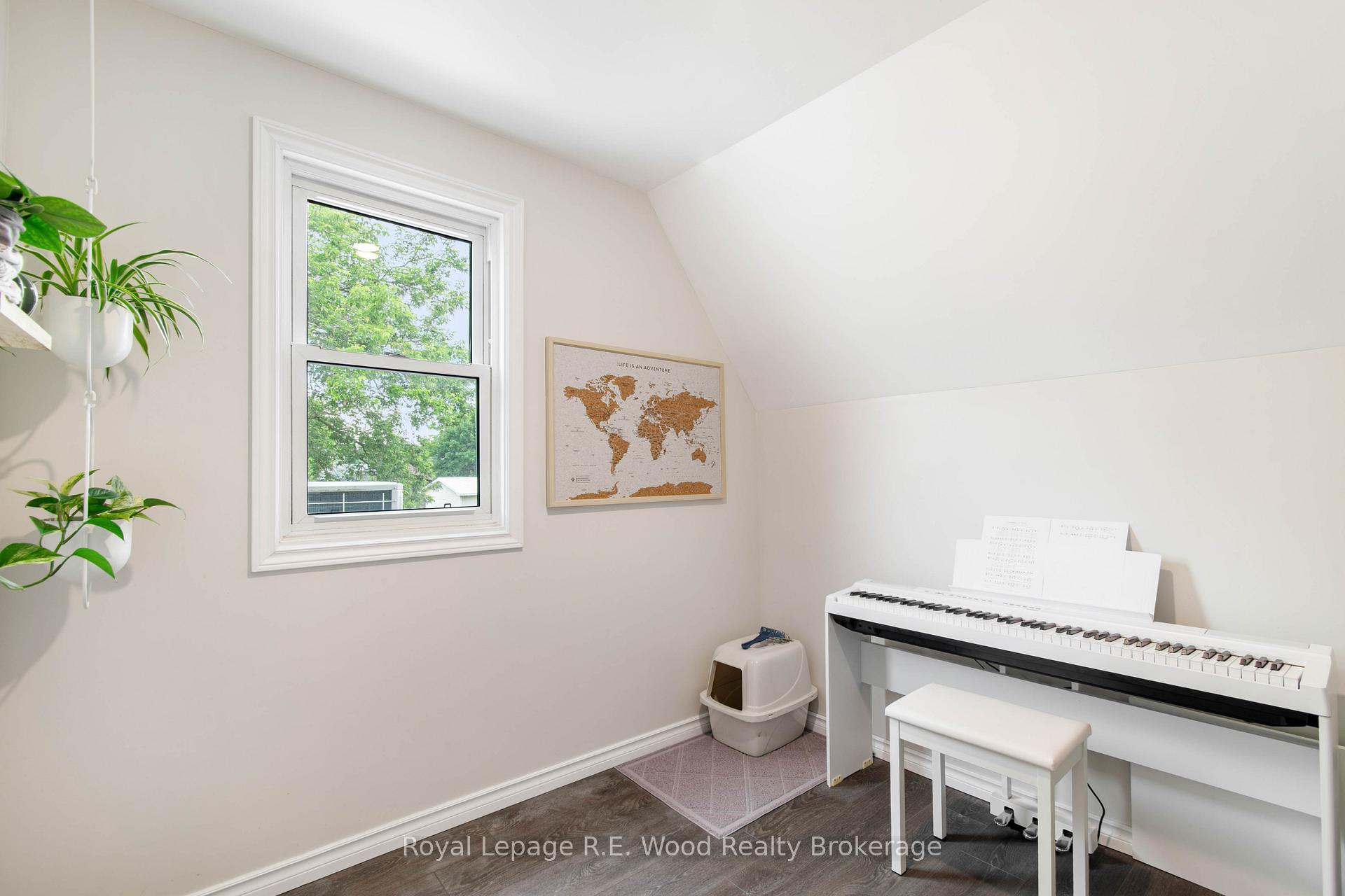 Photo 36 of 29 King Crescent, Norfolk, Courtland — HOMEH