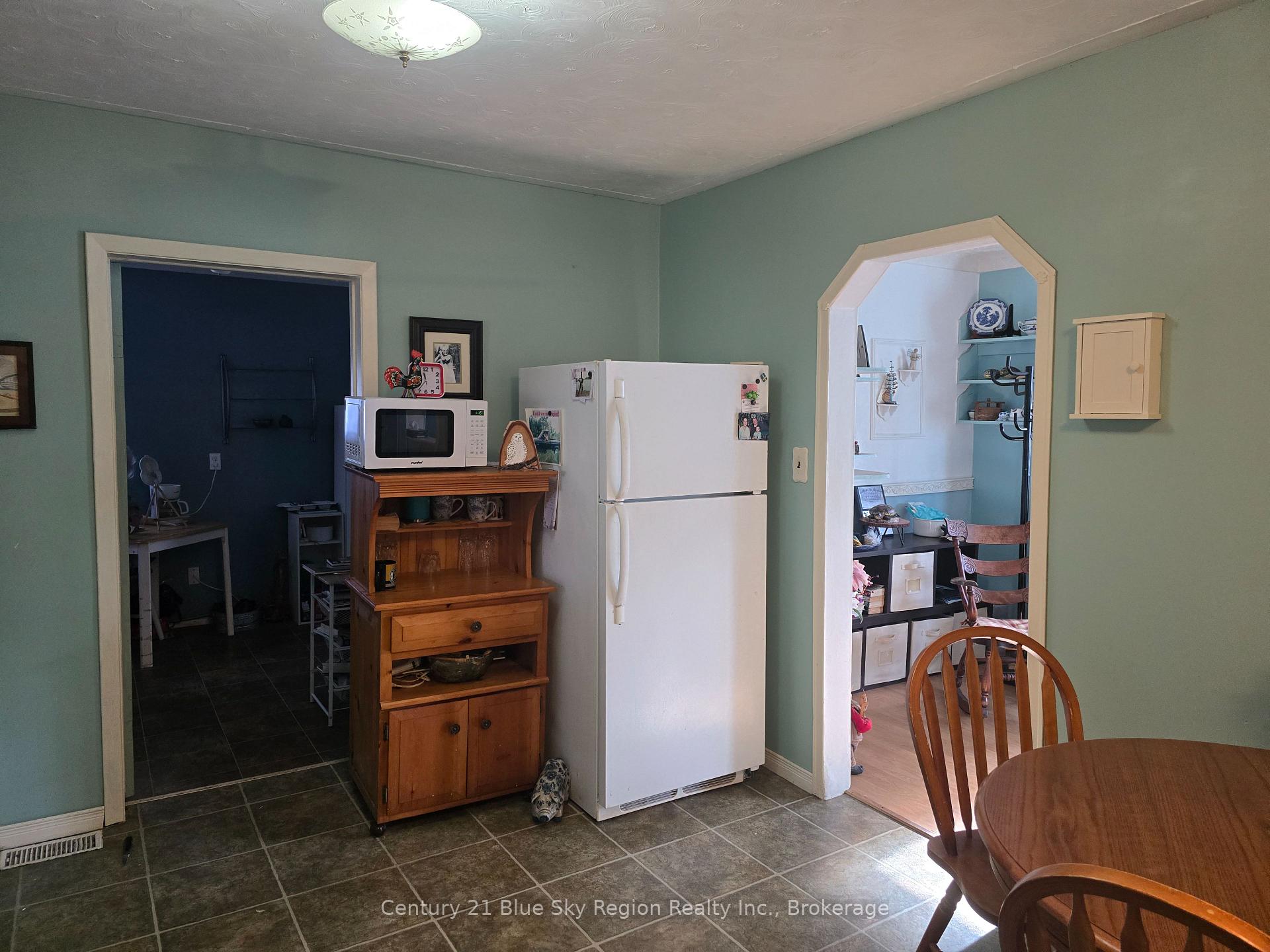 Photo 10 of 376 Albert Avenue, North Bay, Widdifield — HOMEH