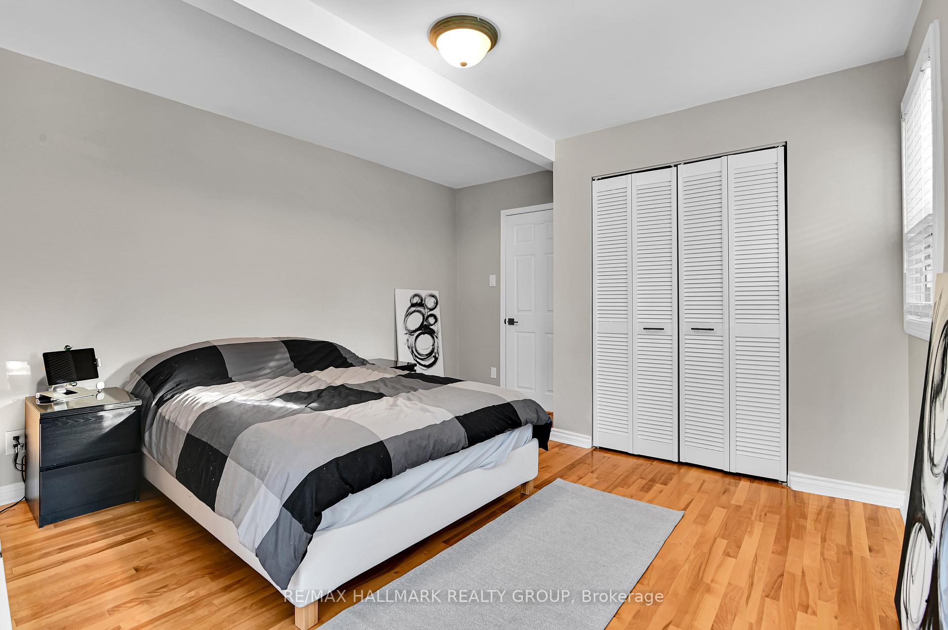 Photo 2 of 477 Lisgar Street, Ottawa, Ottawa Centre — HOMEH
