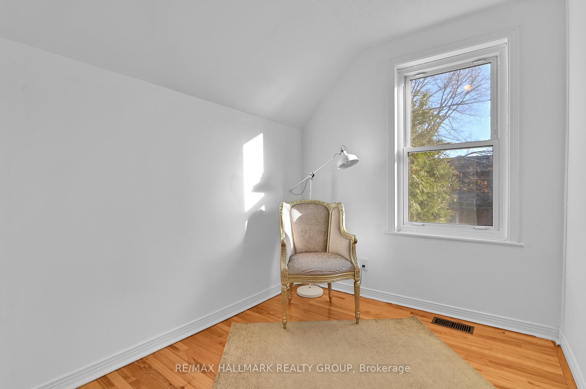Photo 5 of 477 Lisgar Street, Ottawa, Ottawa Centre — HOMEH