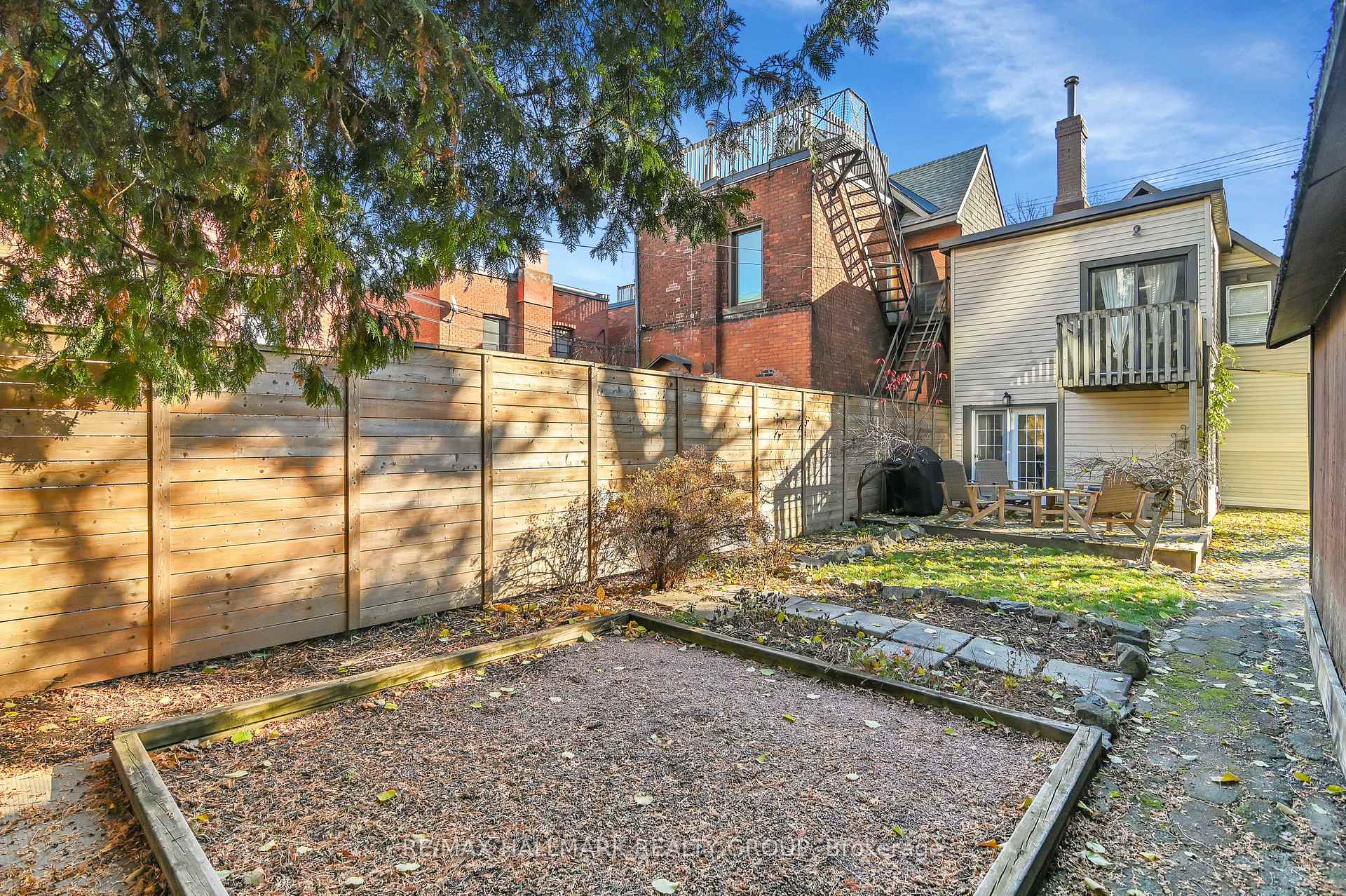 Photo 15 of 477 Lisgar Street, Ottawa, Ottawa Centre — HOMEH