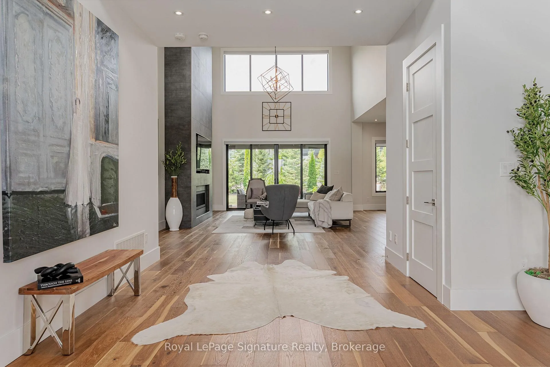 Photo 4 of 128 Arnot Crescent, Blue Mountains — HOMEH