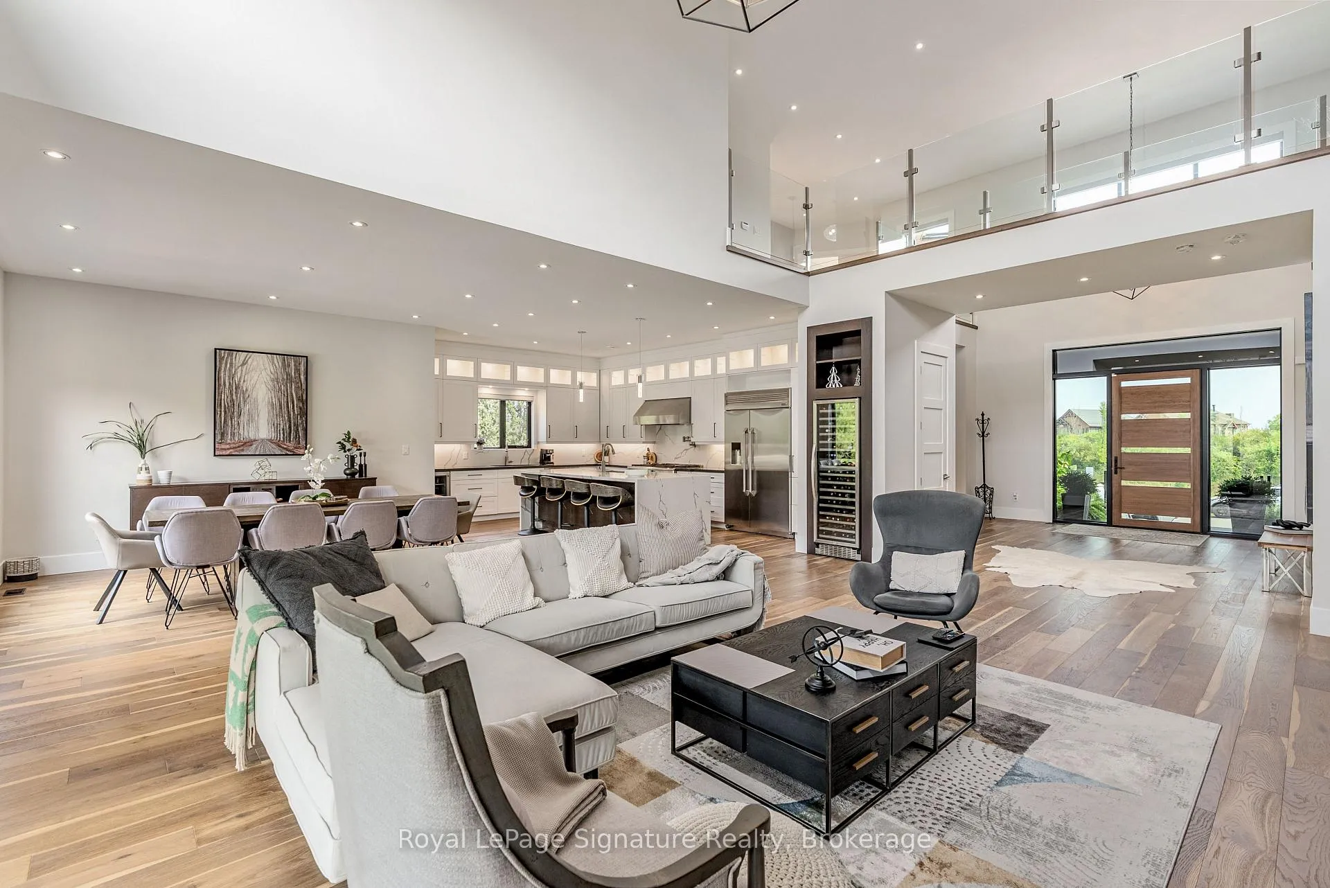 Photo 6 of 128 Arnot Crescent, Blue Mountains — HOMEH