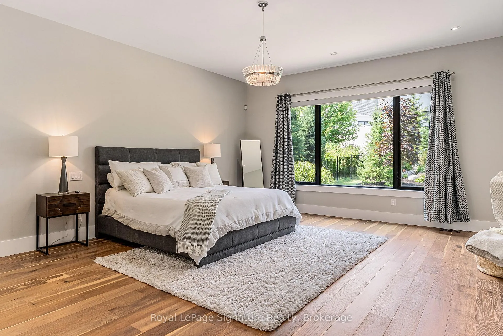 Photo 15 of 128 Arnot Crescent, Blue Mountains — HOMEH