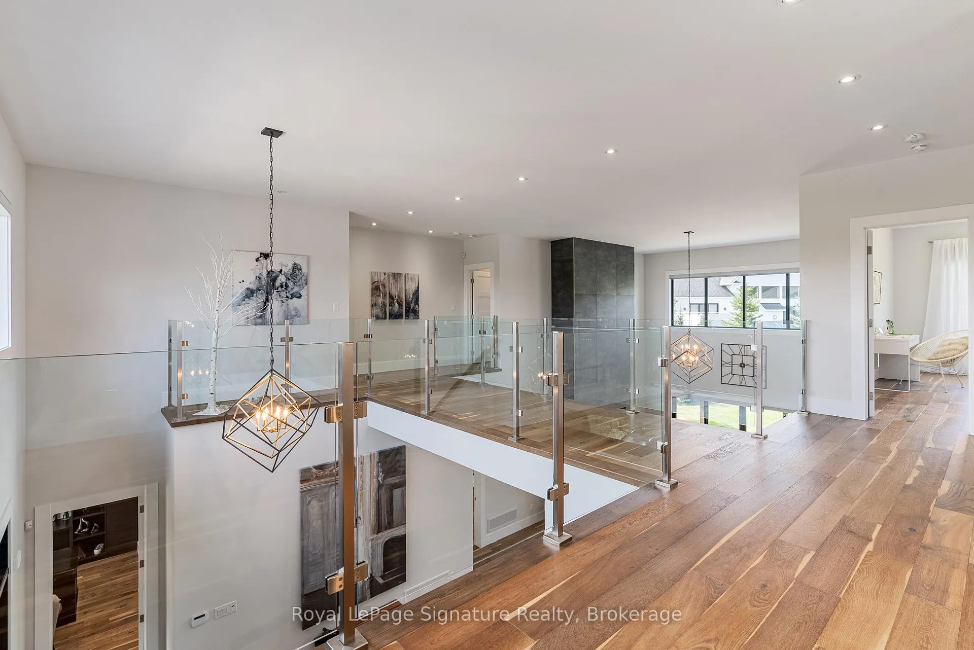 Photo 30 of 128 Arnot Crescent, Blue Mountains — HOMEH