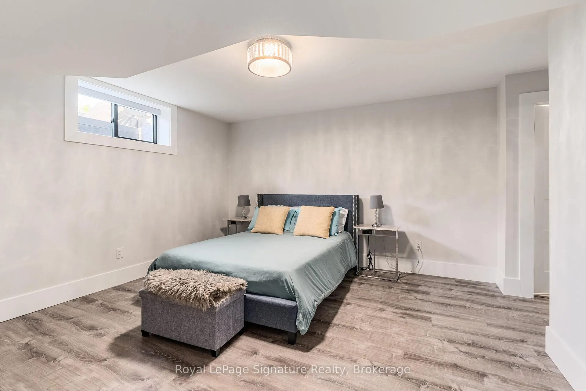 Photo 46 of 128 Arnot Crescent, Blue Mountains — HOMEH