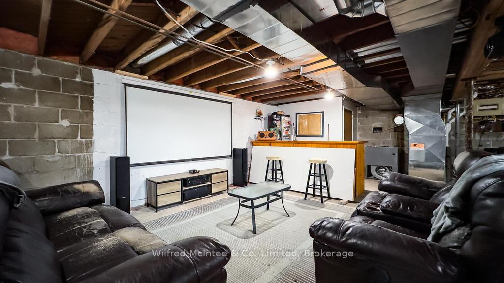 Photo 25 of 301 Carling Terrace, North Huron, Wingham — HOMEH