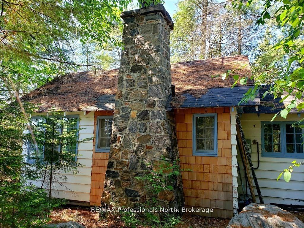 Photo 9 of Bucktooth, Perry — HOMEH