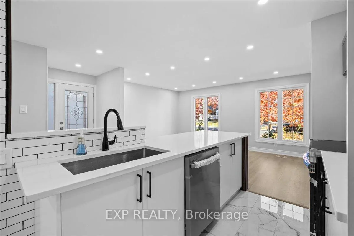 Photo 9 of 290 Elderberry Terrace, Ottawa, Chatelaine Village — HOMEH