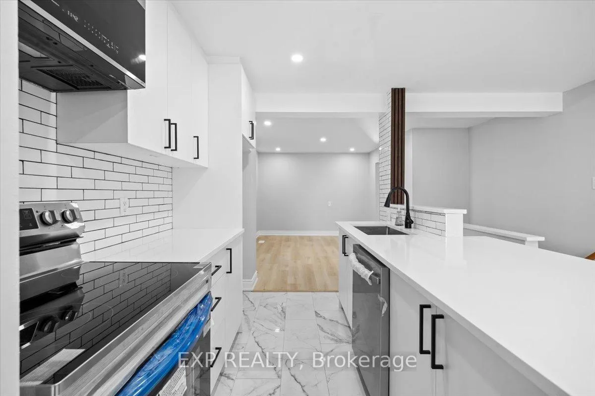 Photo 10 of 290 Elderberry Terrace, Ottawa, Chatelaine Village — HOMEH