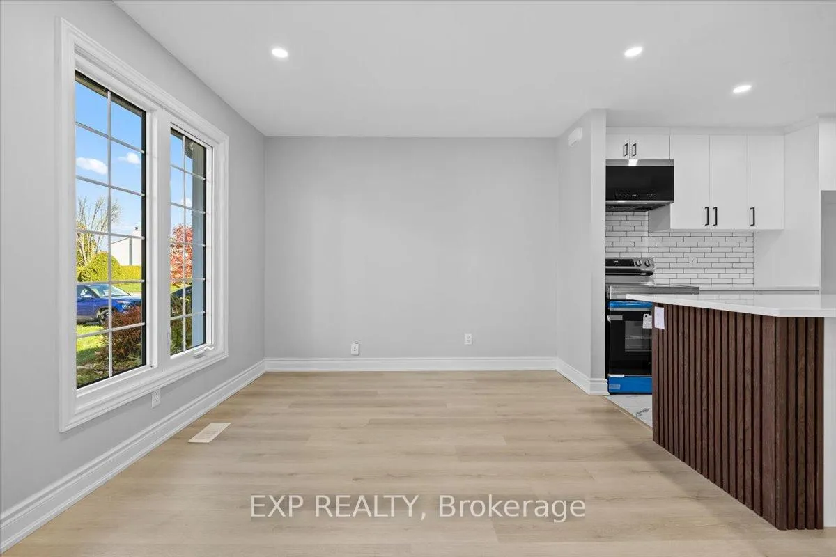 Photo 15 of 290 Elderberry Terrace, Ottawa, Chatelaine Village — HOMEH