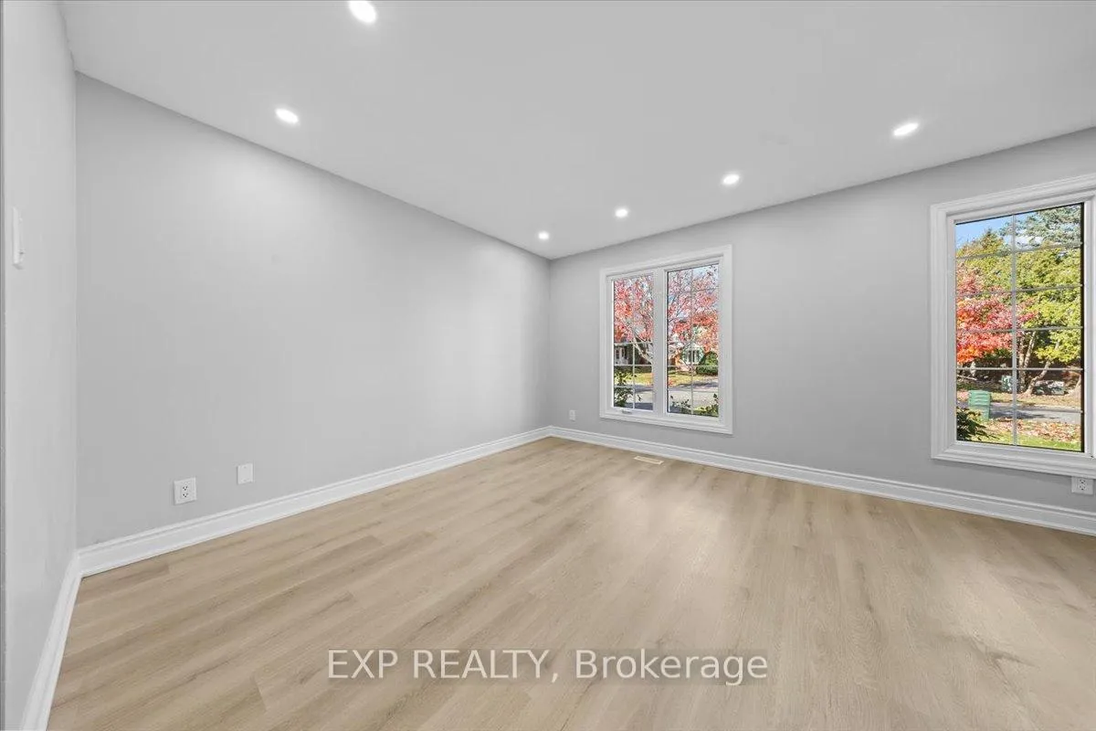 Photo 16 of 290 Elderberry Terrace, Ottawa, Chatelaine Village — HOMEH