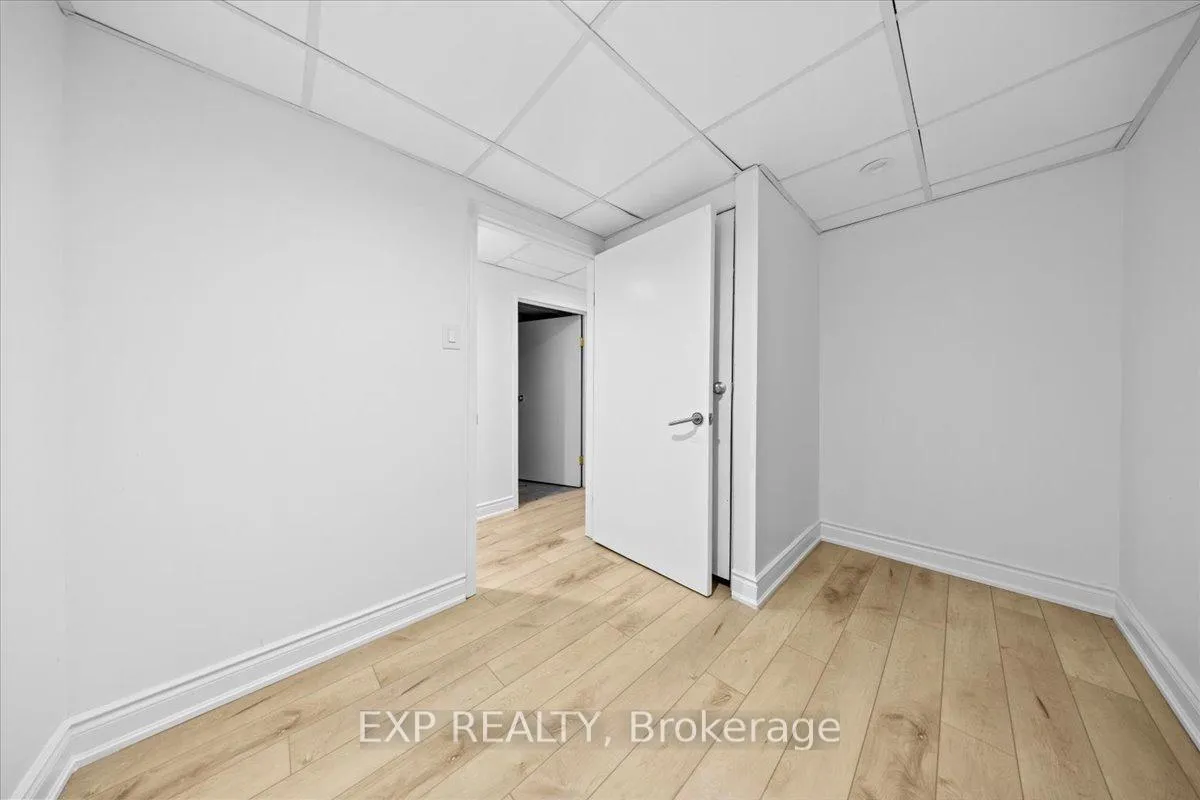 Photo 33 of 290 Elderberry Terrace, Ottawa, Chatelaine Village — HOMEH