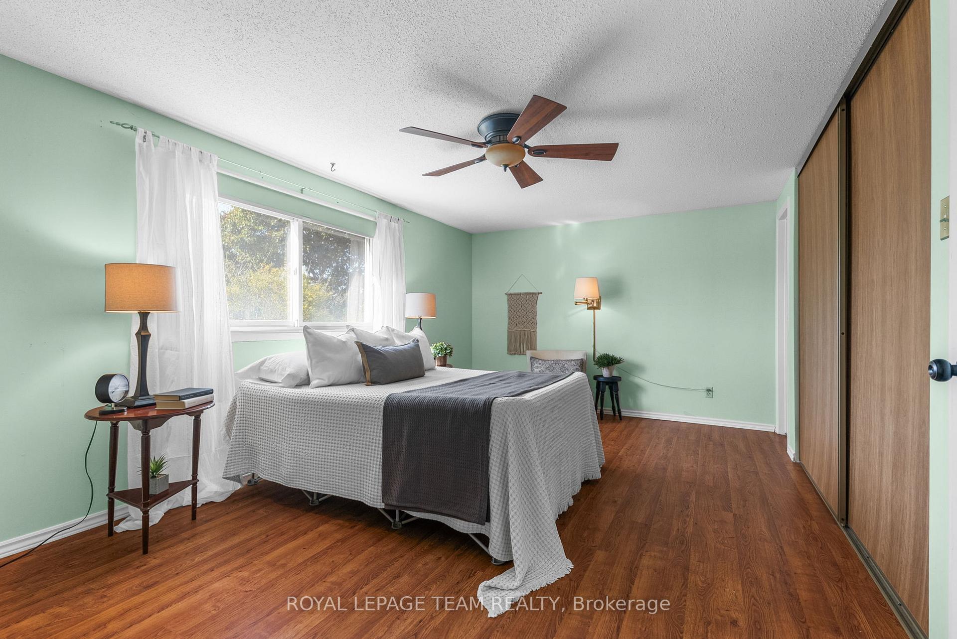 Photo 23 of 1155 Sauterne Park, Ottawa, Convent Glen — HOMEH