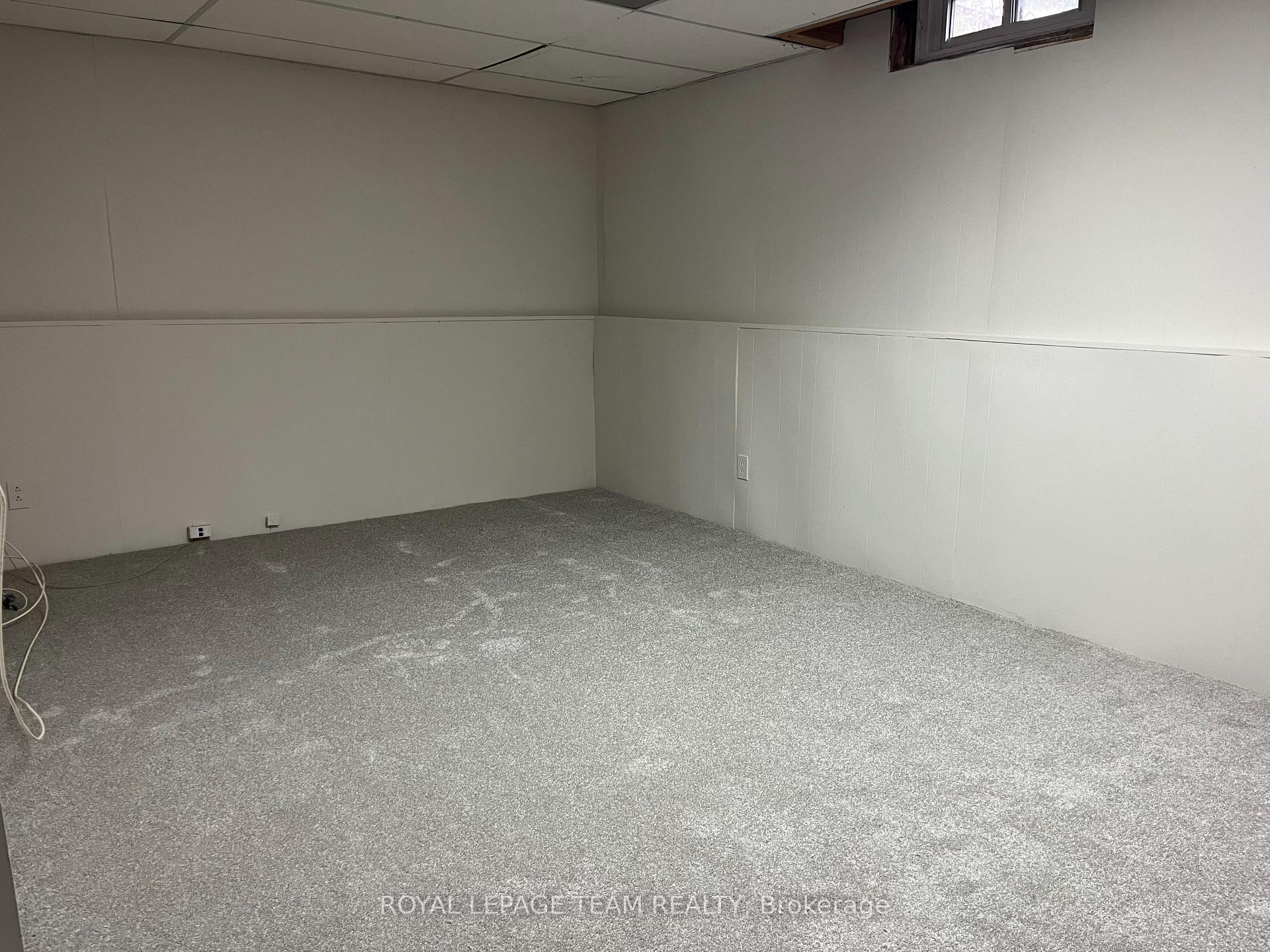 Photo 35 of 1155 Sauterne Park, Ottawa, Convent Glen — HOMEH