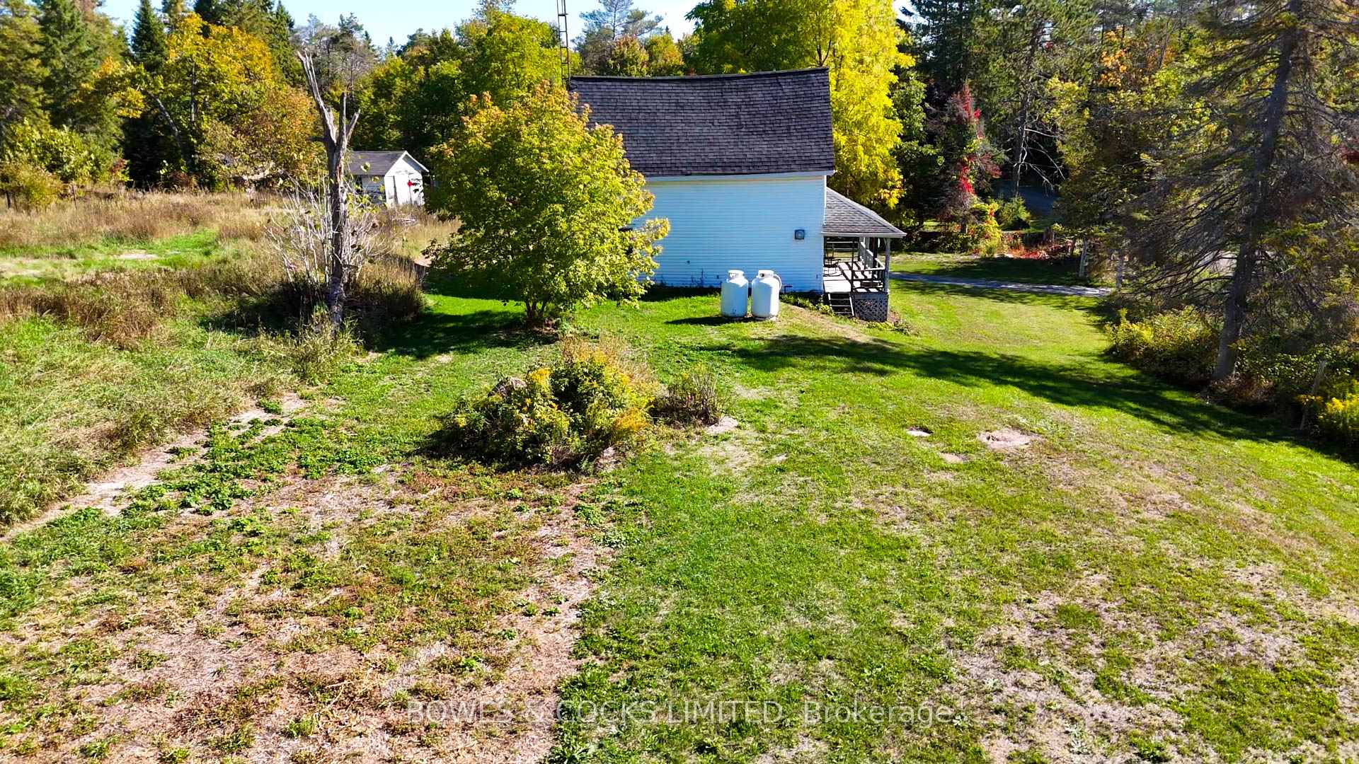 Photo 4 of 68 Lasswade Road, North Kawartha — HOMEH