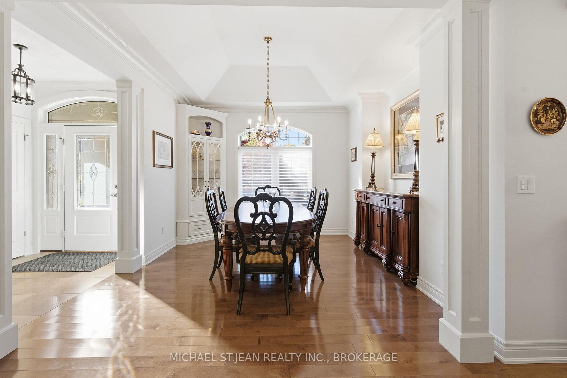 Photo 10 of 7 Brondi's Lane, Pelham, Fonthill — HOMEH