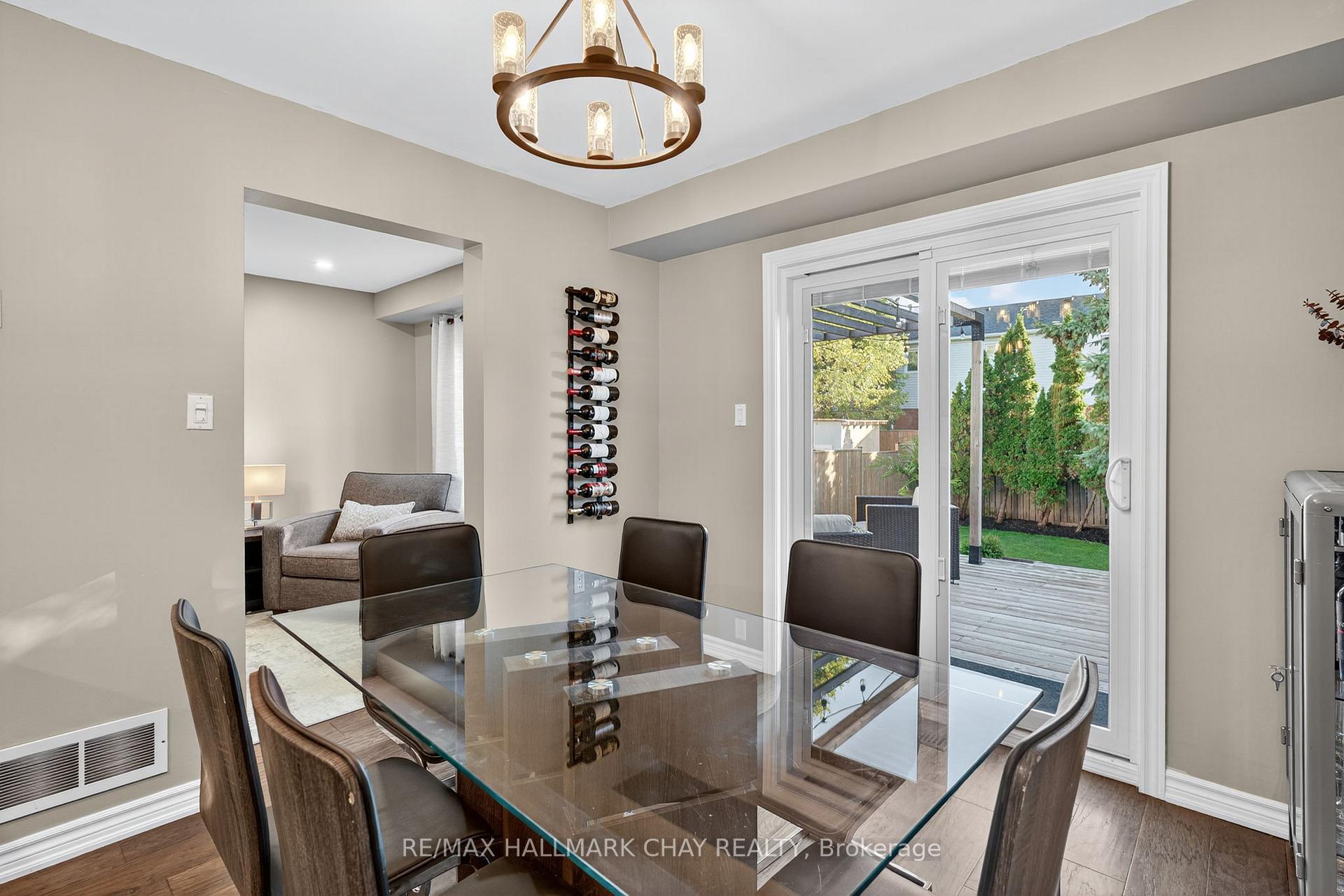 Photo 12 of 53 McKnight Crescent, New Tecumseth, Tottenham — HOMEH