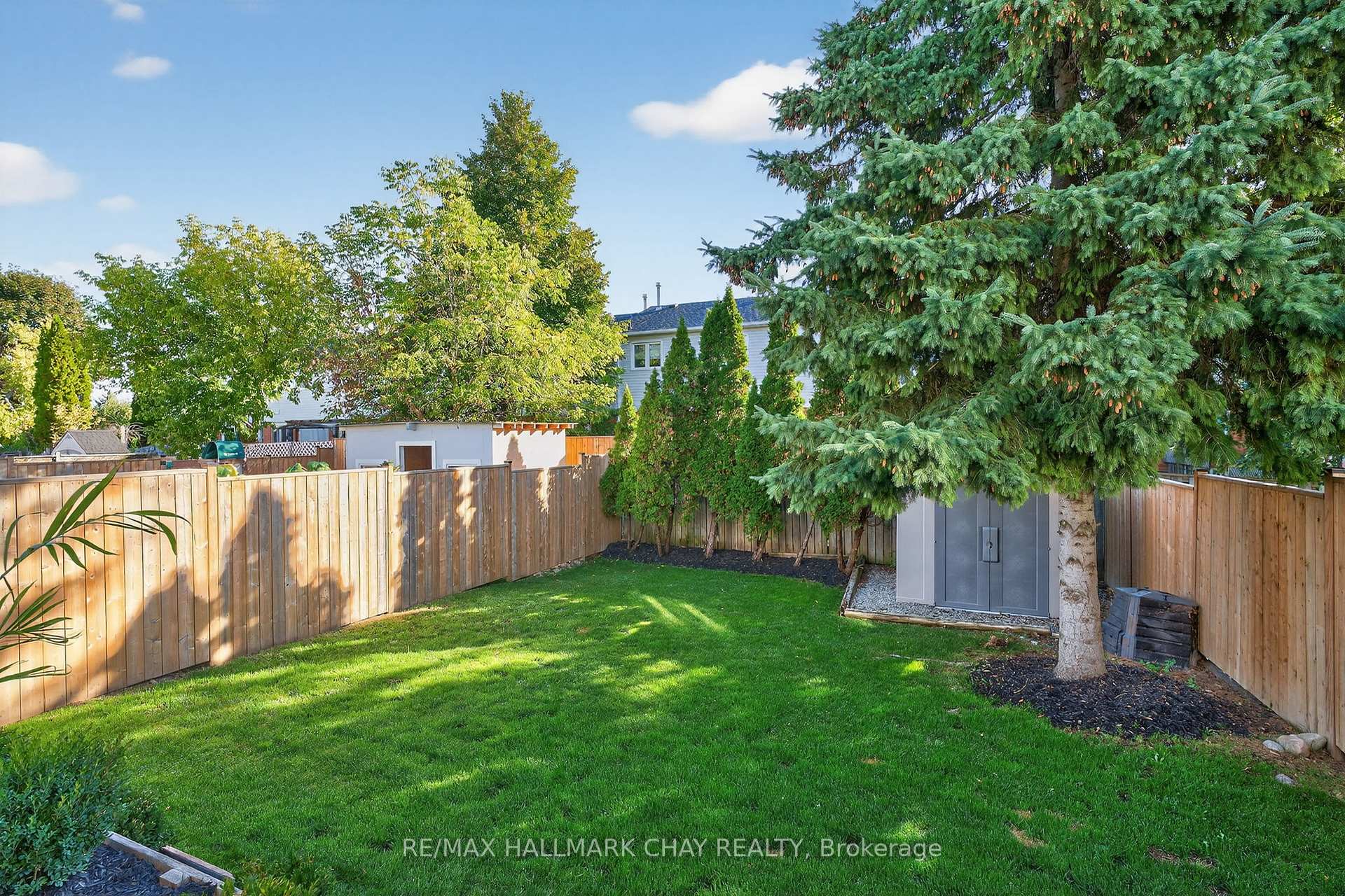 Photo 16 of 53 McKnight Crescent, New Tecumseth, Tottenham — HOMEH