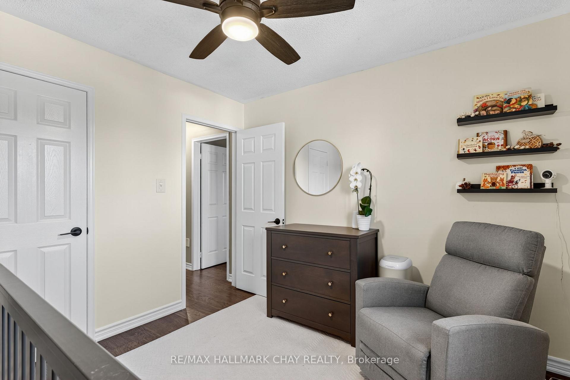 Photo 31 of 53 McKnight Crescent, New Tecumseth, Tottenham — HOMEH