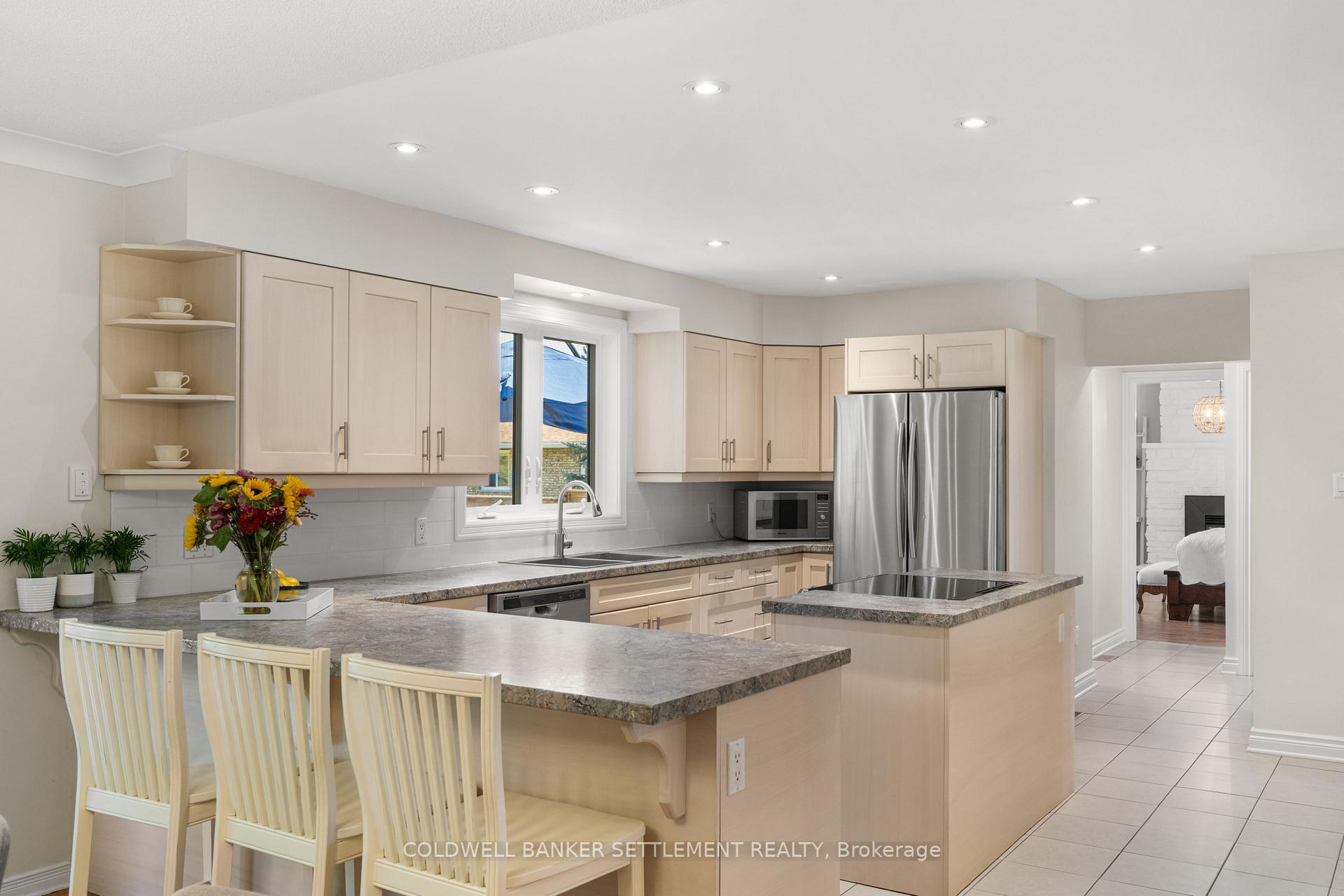 Photo 14 of 11 Scott Crescent, Perth — HOMEH