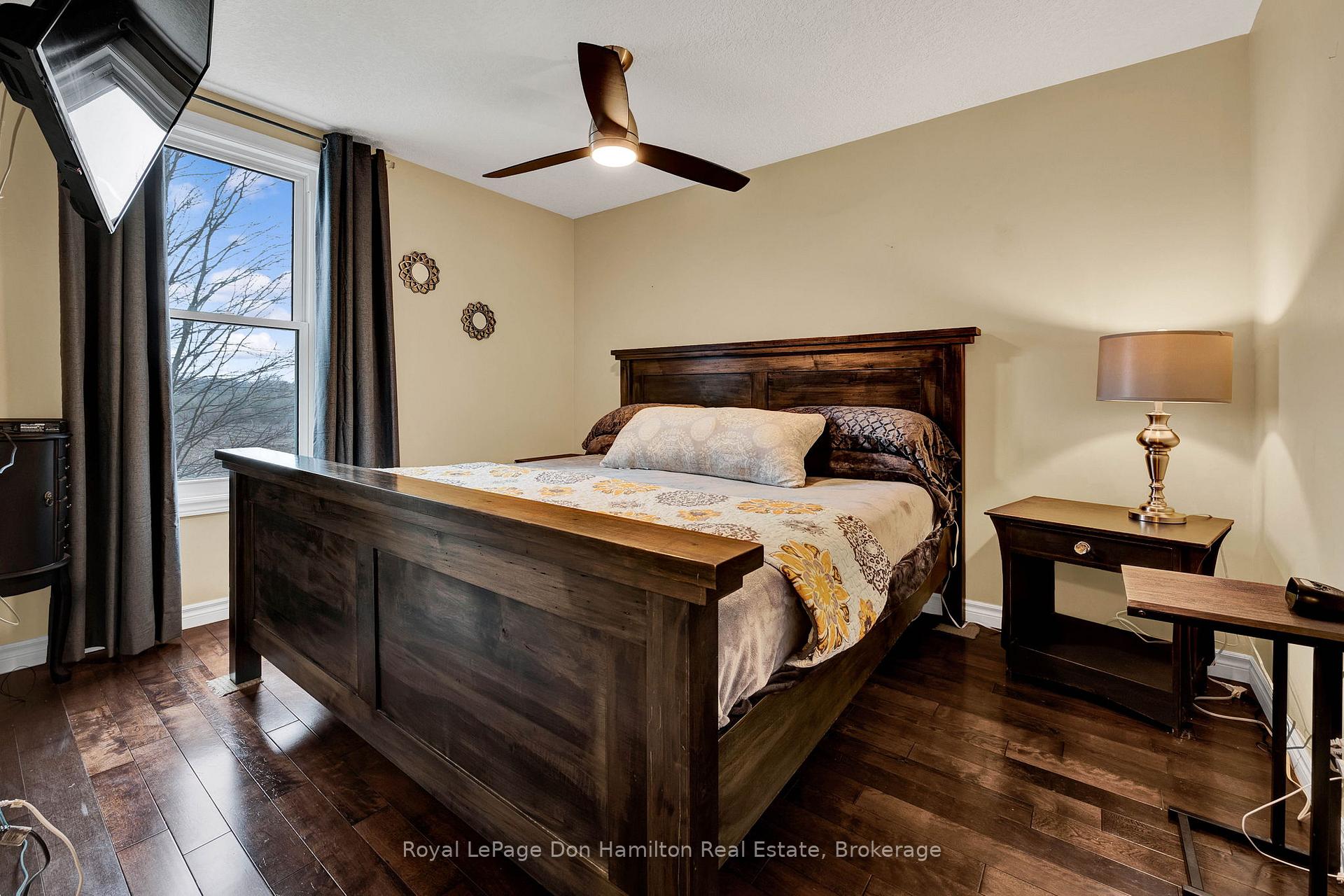 Photo 11 of 7078 86 Line, North Perth, Wallace — HOMEH