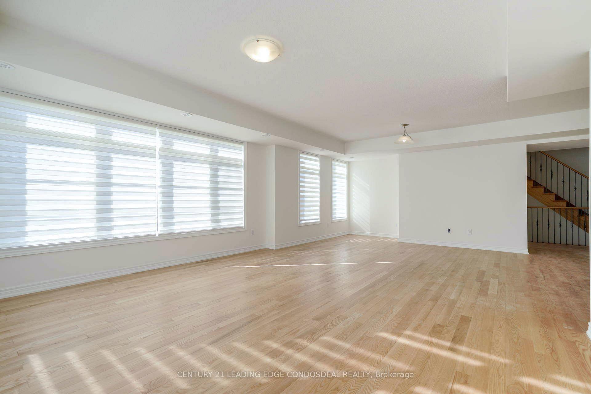 Photo 11 of Unit 3, 1 Alicia Lane, Markham, Box Grove — HOMEH