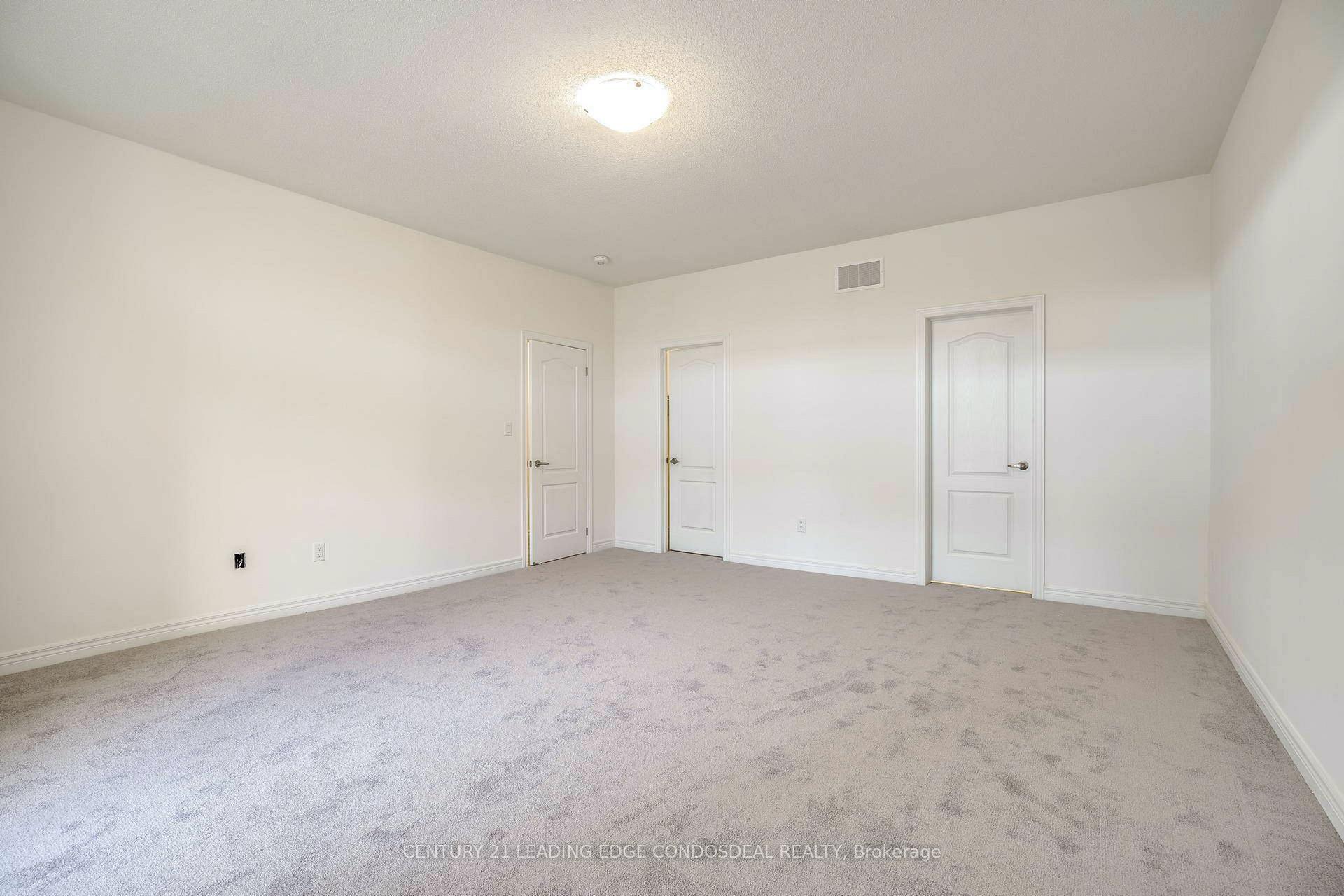 Photo 24 of Unit 3, 1 Alicia Lane, Markham, Box Grove — HOMEH
