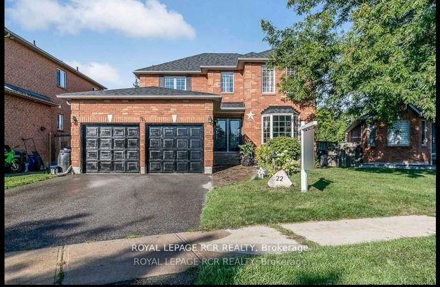 Photo 2 of 22 Coburn Crescent, New Tecumseth, Beeton — HOMEH