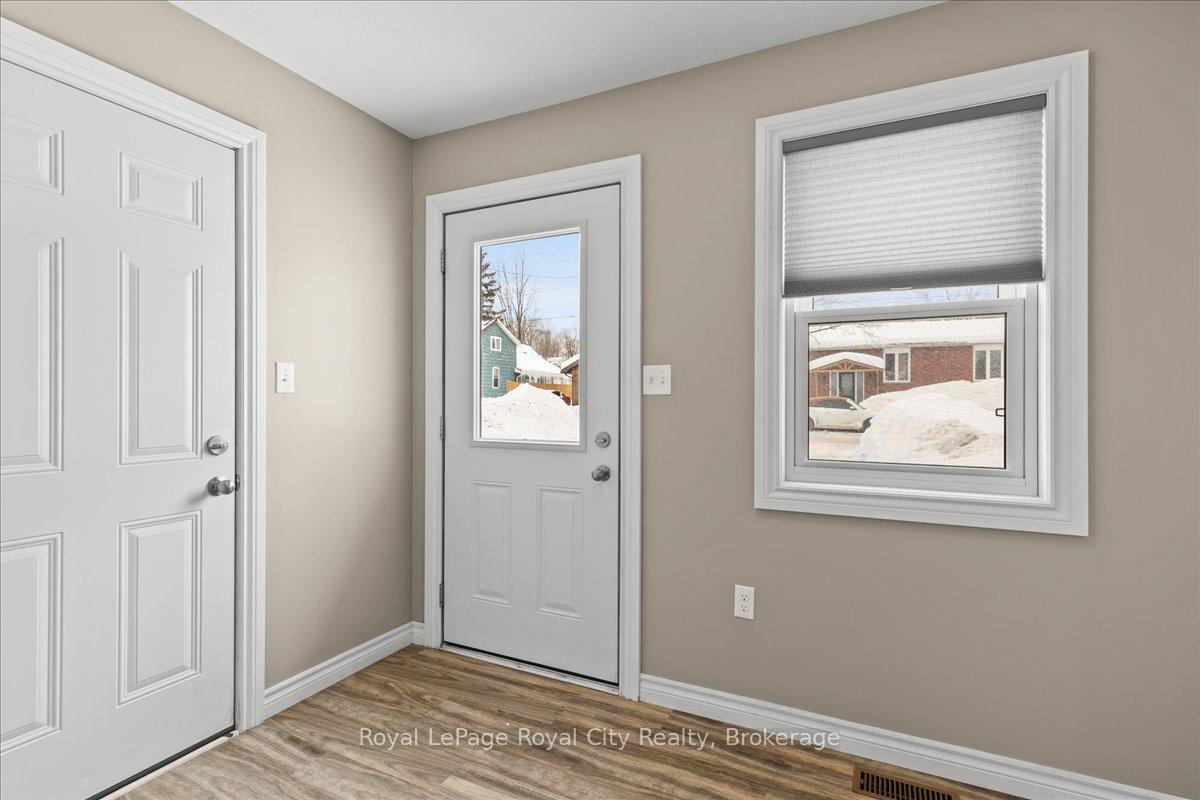 Photo 5 of 103 Victoria Street E, North Huron, Wingham — HOMEH
