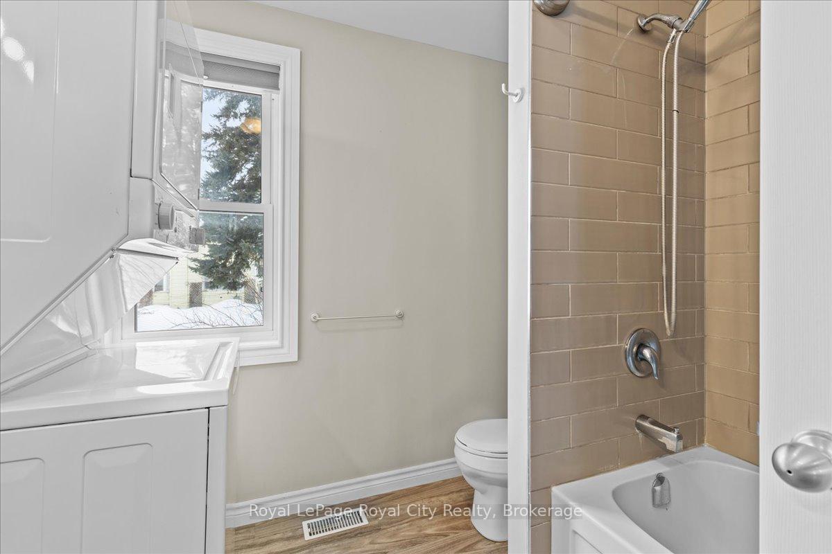 Photo 17 of 103 Victoria Street E, North Huron, Wingham — HOMEH