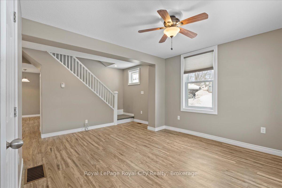Photo 18 of 103 Victoria Street E, North Huron, Wingham — HOMEH