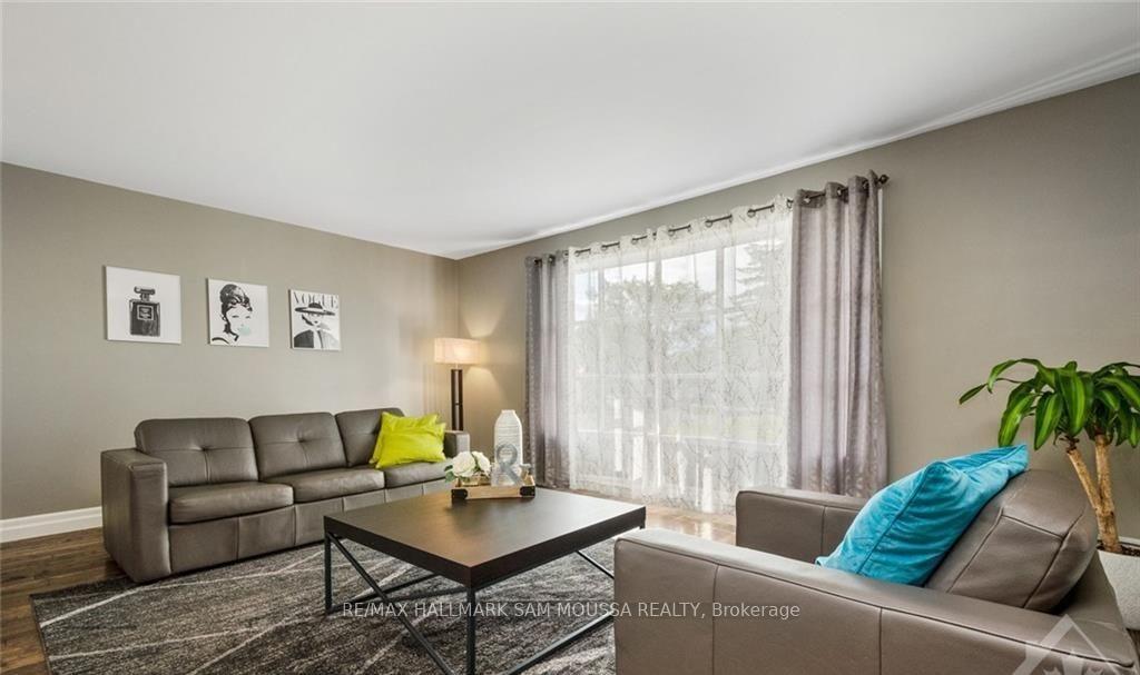 Photo 3 of 1791 Calumet Lane, Ottawa, Convent Glen South — HOMEH
