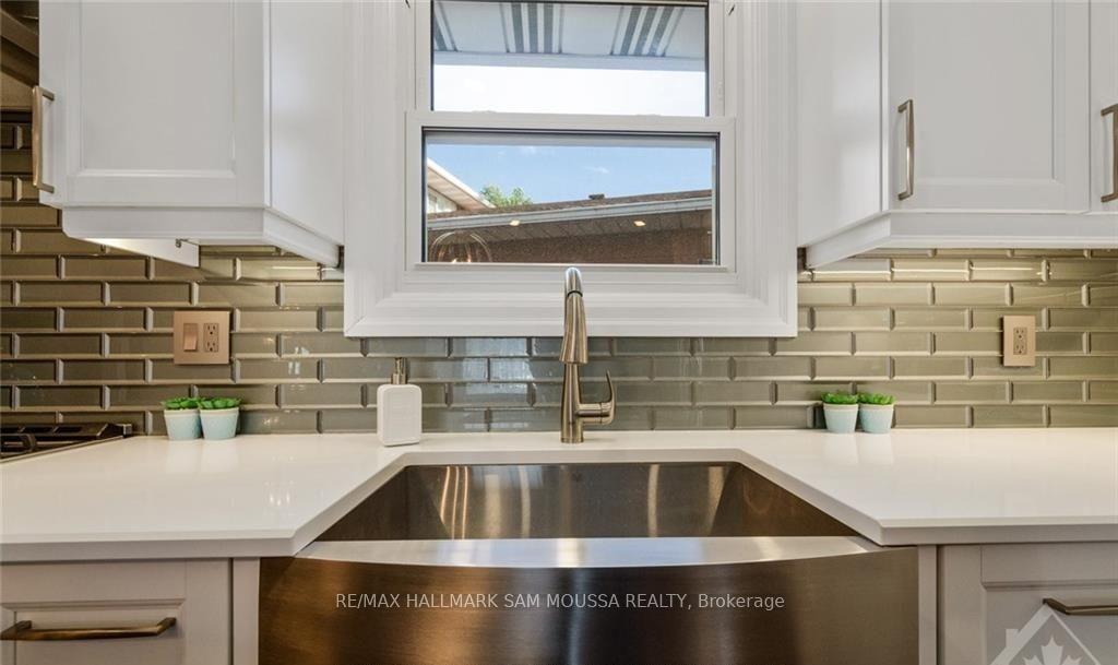Photo 9 of 1791 Calumet Lane, Ottawa, Convent Glen South — HOMEH