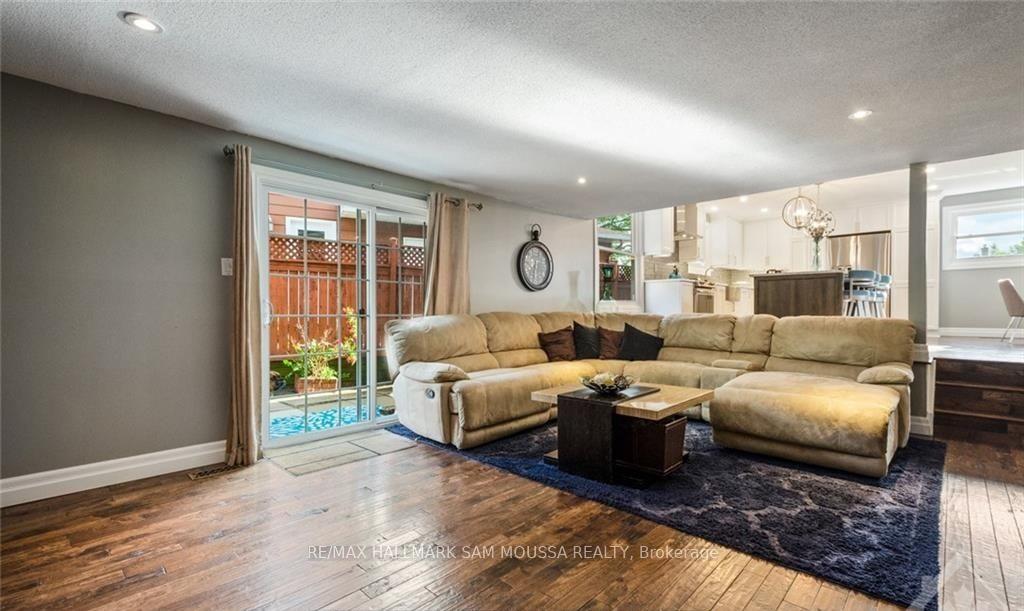 Photo 13 of 1791 Calumet Lane, Ottawa, Convent Glen South — HOMEH