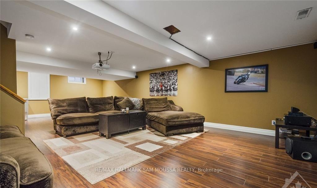 Photo 23 of 1791 Calumet Lane, Ottawa, Convent Glen South — HOMEH