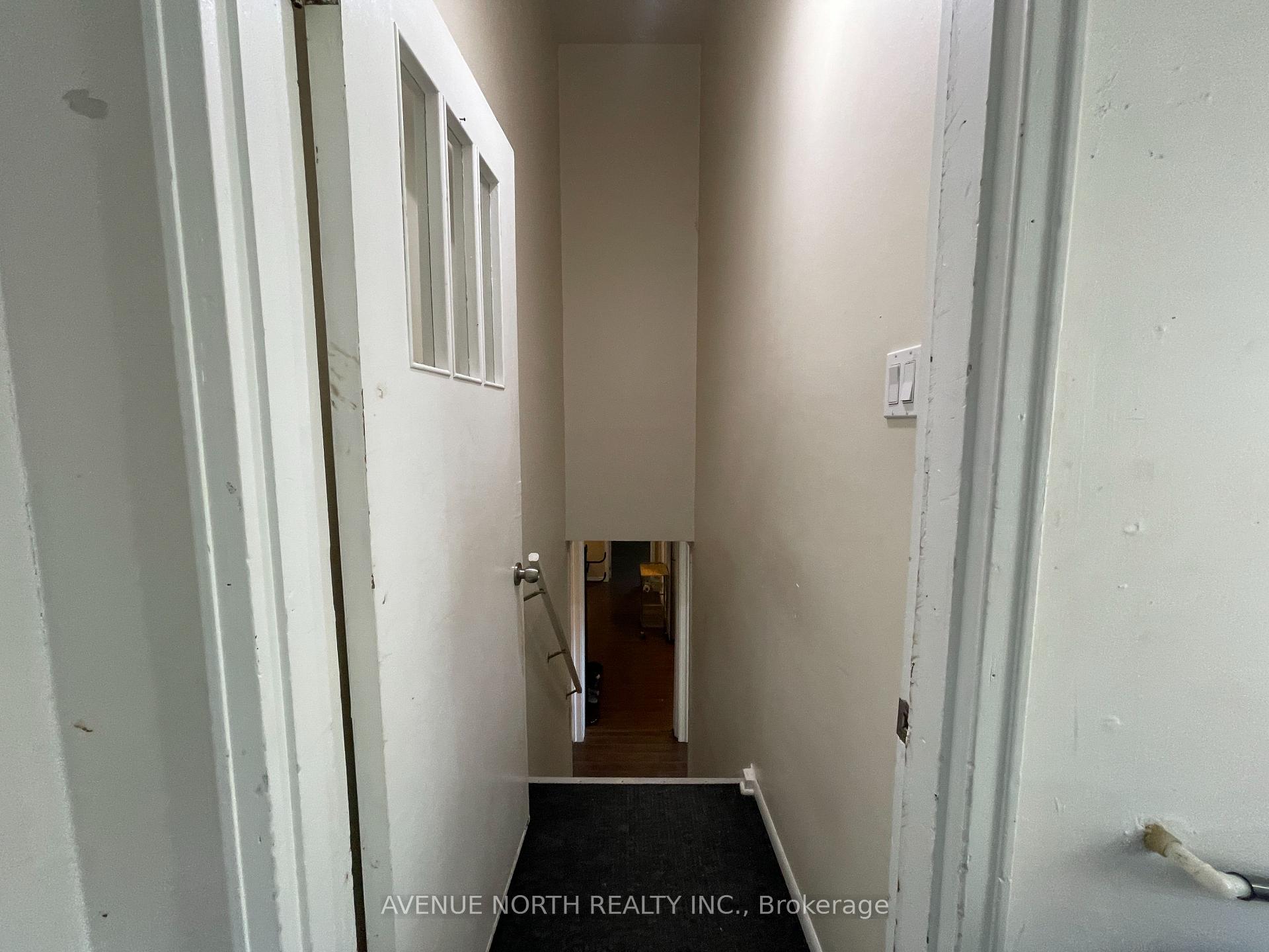 Photo 3 of 195 Wall Road, Ottawa, Navan — HOMEH