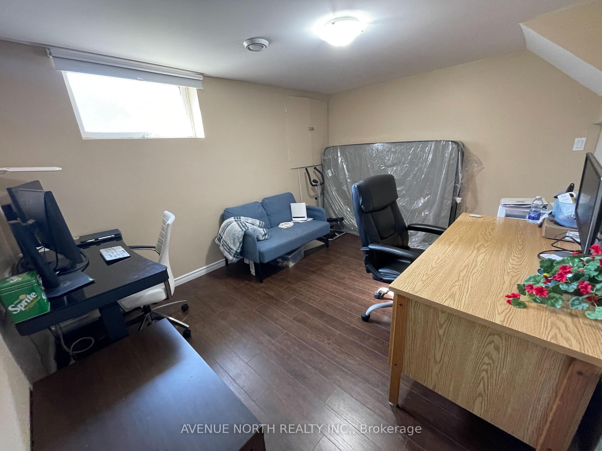 Photo 16 of 195 Wall Road, Ottawa, Navan — HOMEH