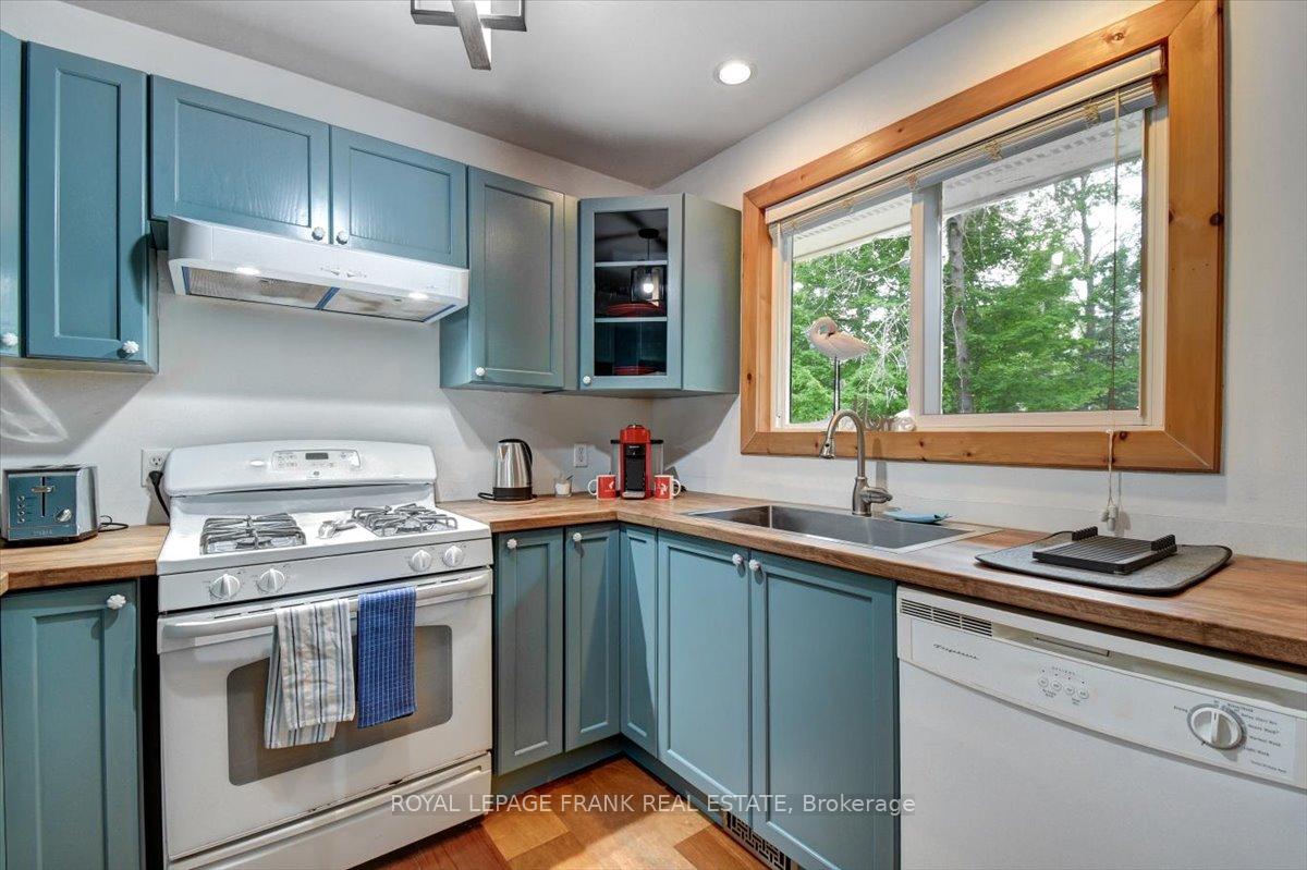 Photo 13 of 119 McFadden Road, North Kawartha — HOMEH