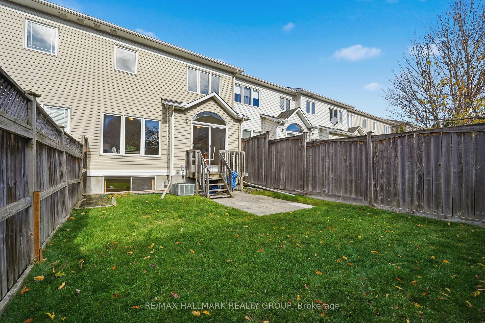 Photo 28 of 204 Greenridge Street, Ottawa, Chapel Hill — HOMEH