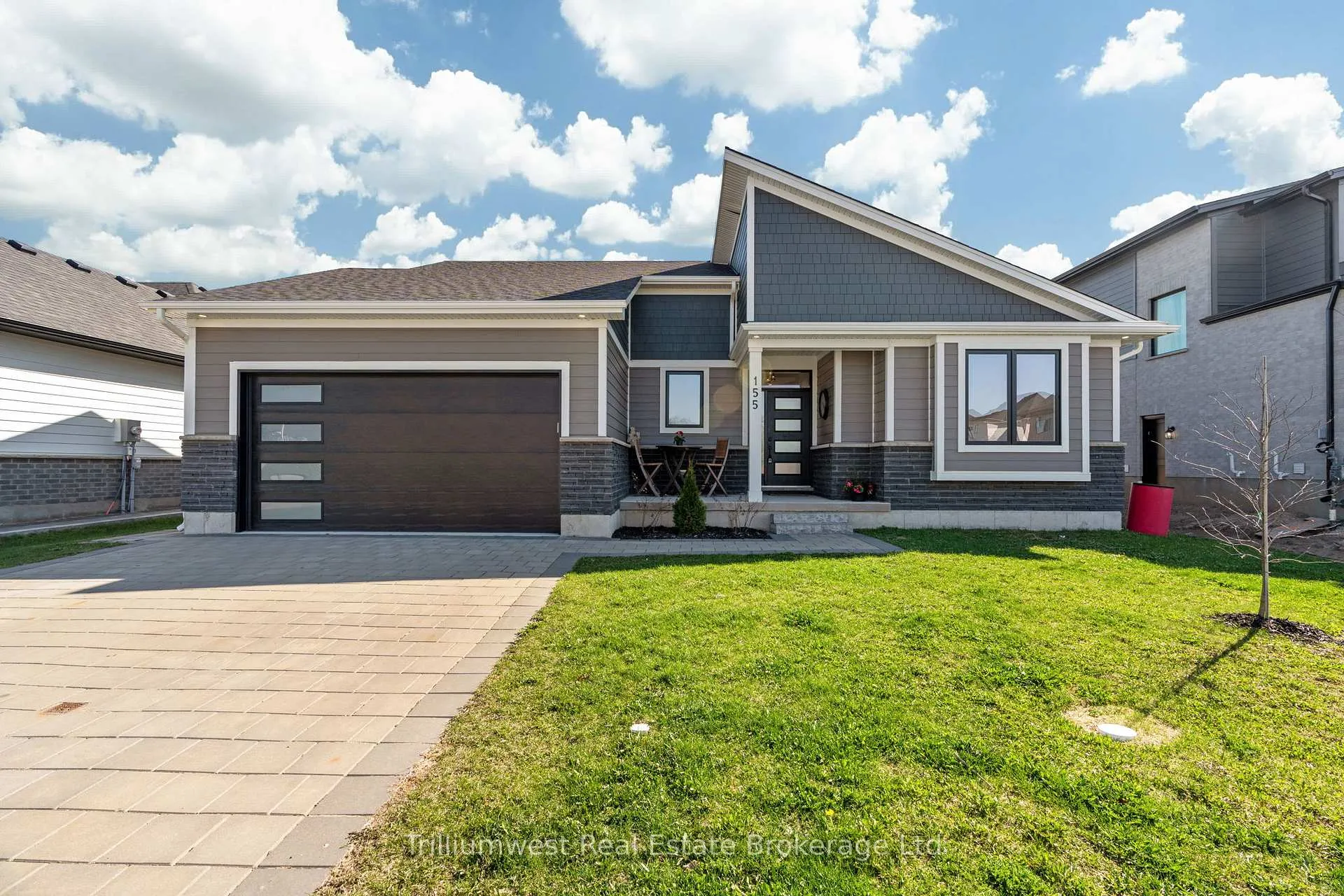 Photo 2 of 155 Mcleod Street, North Middlesex, Parkhill — HOMEH