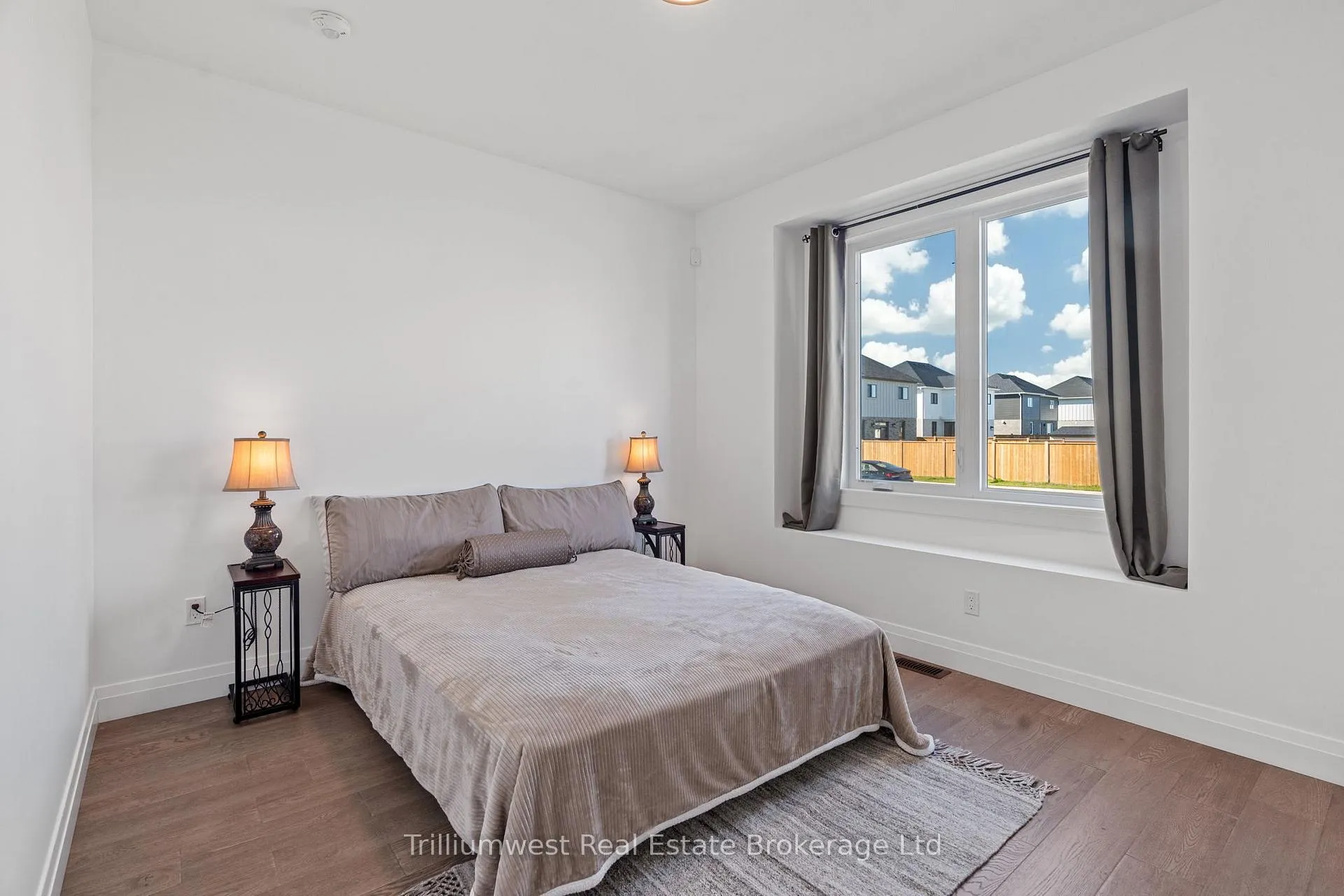 Photo 23 of 155 Mcleod Street, North Middlesex, Parkhill — HOMEH
