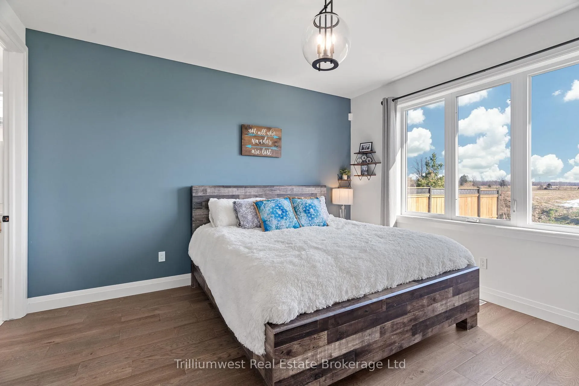 Photo 28 of 155 Mcleod Street, North Middlesex, Parkhill — HOMEH