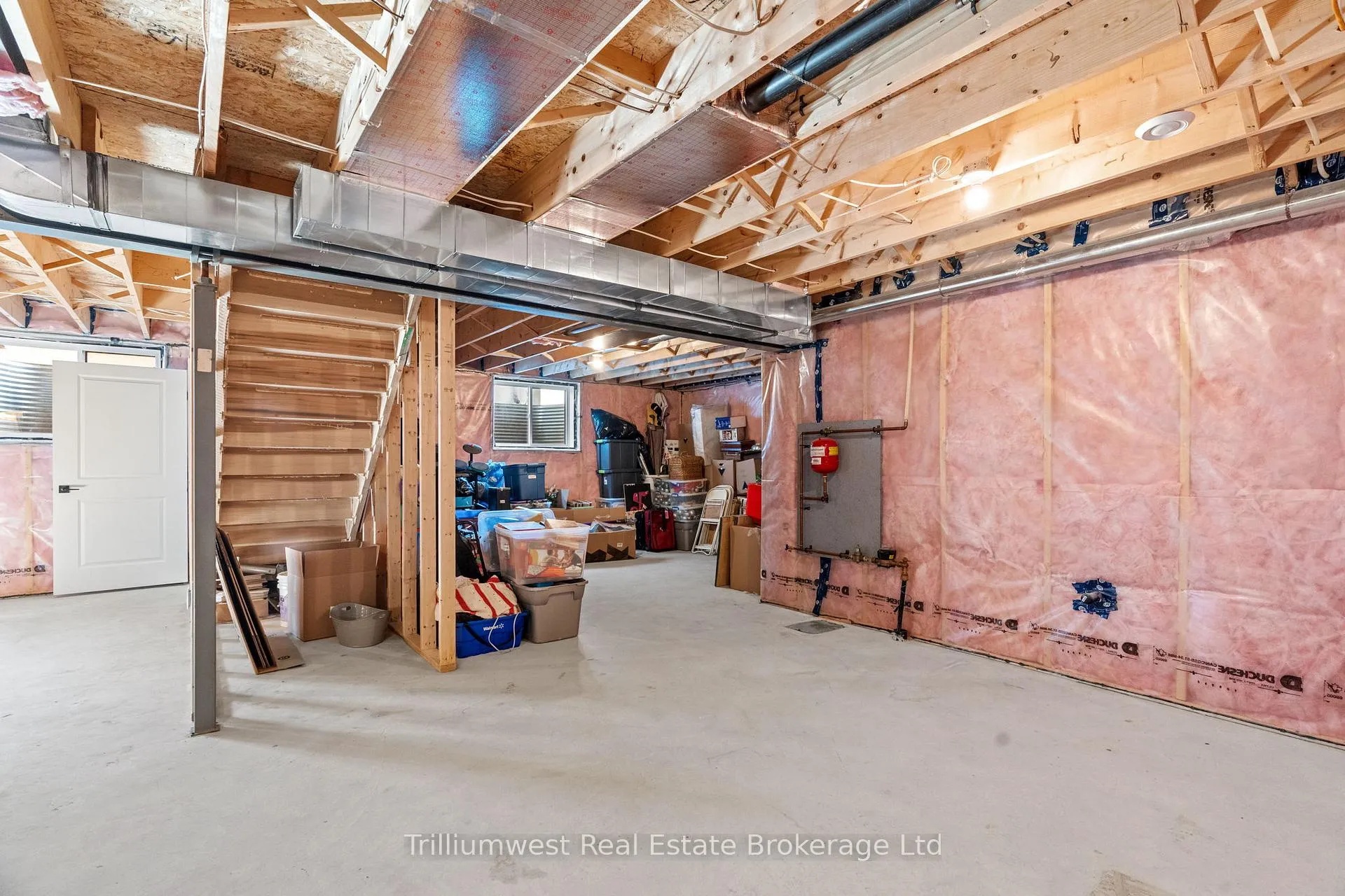 Photo 37 of 155 Mcleod Street, North Middlesex, Parkhill — HOMEH